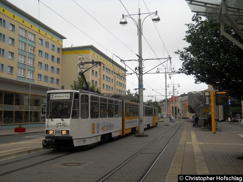 Bild: Eine KT-Zweiertraktion in der Heinrichstraße.