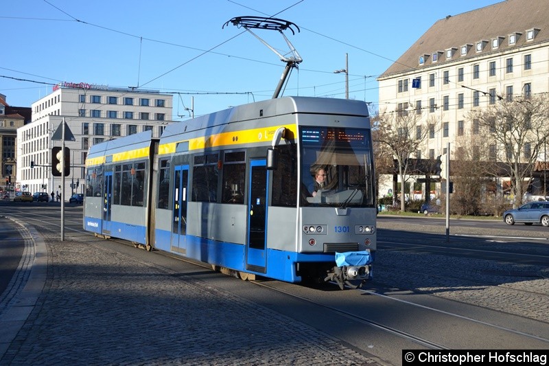 Bild: TW 1301 als Linie 14 am Hauptbahnhof