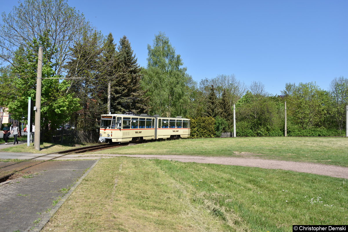 TW 304 als Linie 2 in der Schleife Ostbahnhof.