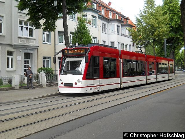 Bild: TW 624 in der Windhorststraße.