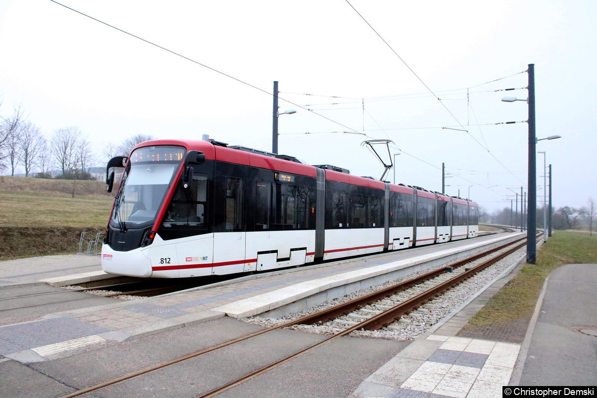 Tw 812 als Linie 4 in der Bindersleben.