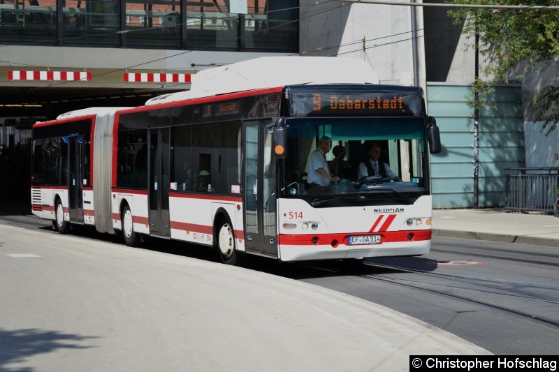 Bus 514 als Linie 9 am Hauptbahnhof.