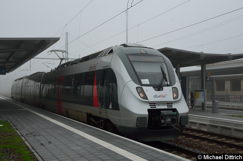 Bild: 9442 607 als RE19 in Sangerhausen. Auch er fährt hier im Vorlaufbetrieb für DB Regio.