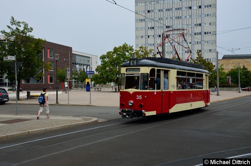 Bild: Wagen 35 als Sonderfahrt zur Kopernikusstr. in der Logenstraße.