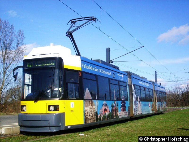 Bild: TW 1095 als M17 in Falkenberg.
