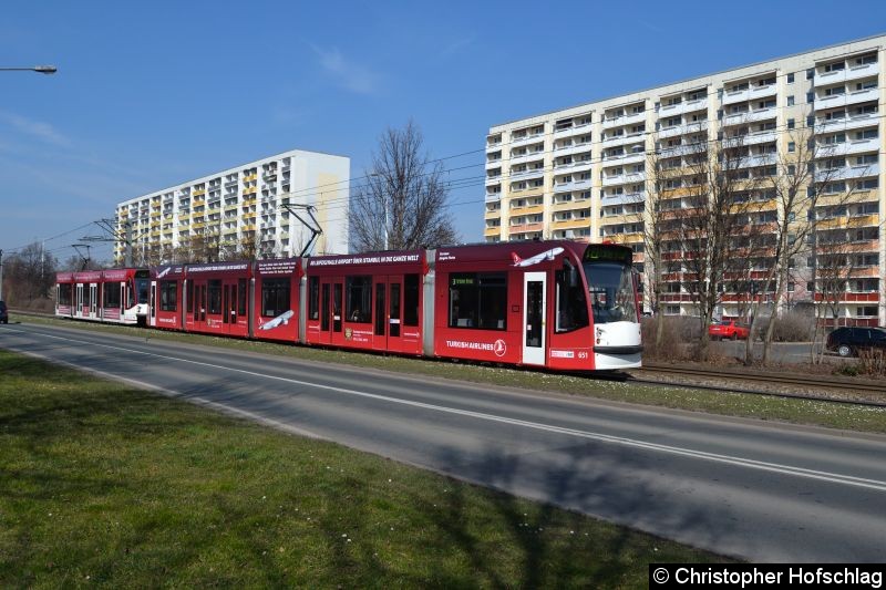 Bild: TW 651+711 als Linie 3 in Bereich Nordhäuser Str./Thüringen-Park.