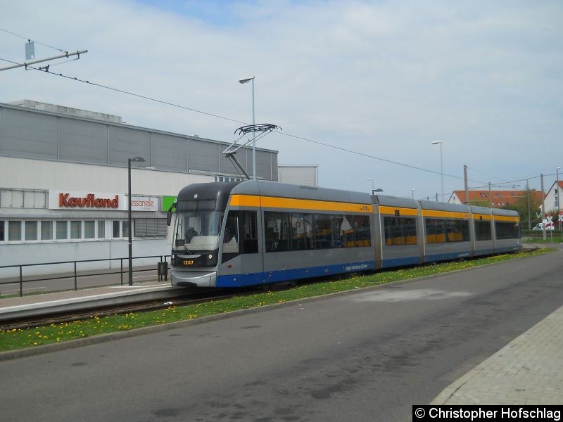 Bild: TW 1207 in Sommerfeld.