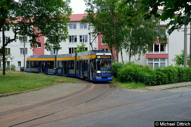 Bild: 1150 als Linie 9 in Markkleeberg West.