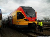 427 041