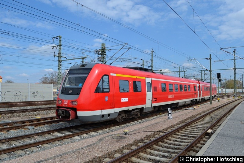 Bild: BR 612 174 bei der Einfahrt in Erfurt Hauptbahnhof .