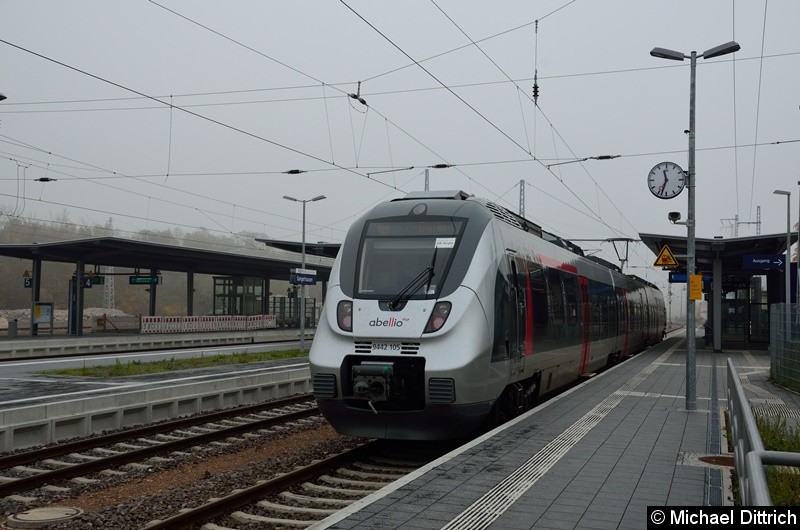 Bild: 9442 105 als RB59 in Sangerhausen, wo er im Vorlaufbetrieb für DB Regio verkehrt.
