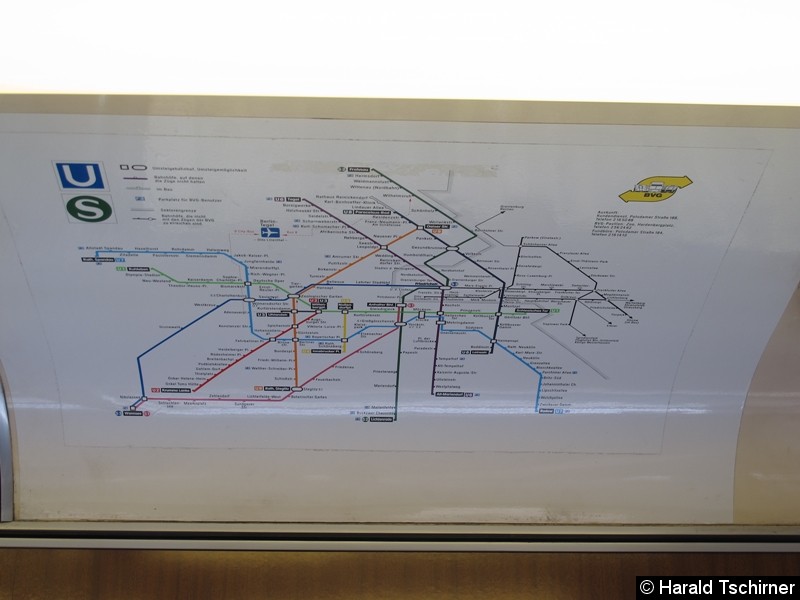 Bild: Blick auf den Liniennetzplan.